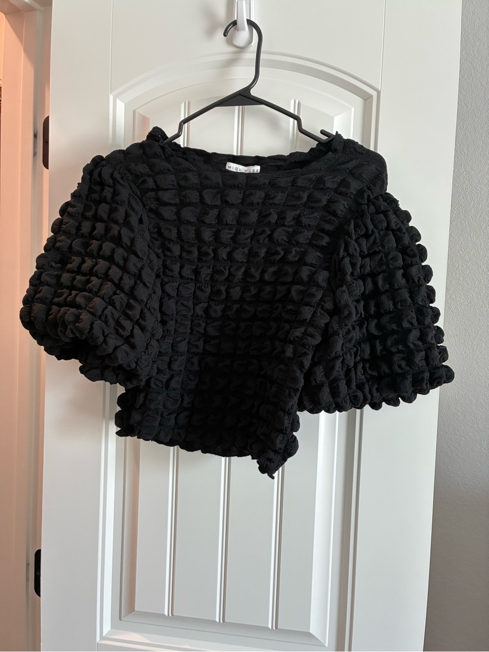 Textured Black Puff-Sleeve Crop Top